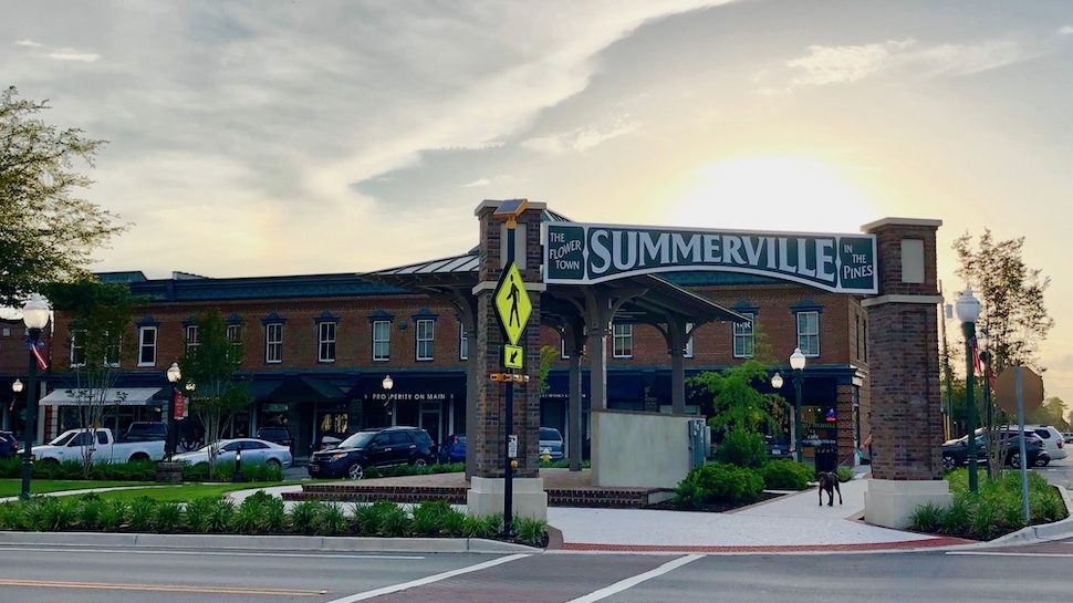 Neighborhood Guide: Summerville
